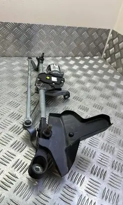 Front wiper linkage and motor