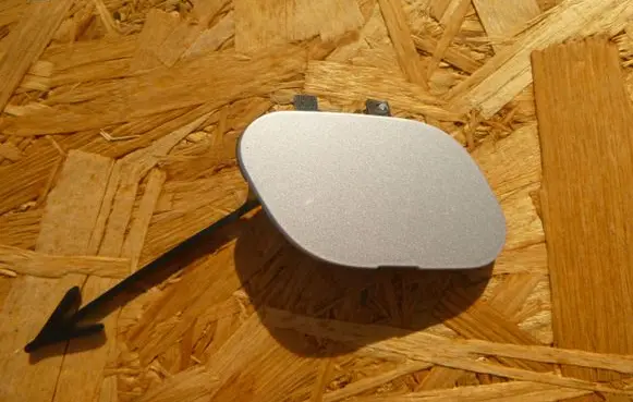 Opel Corsa E Front tow hook cap/cover 13399230