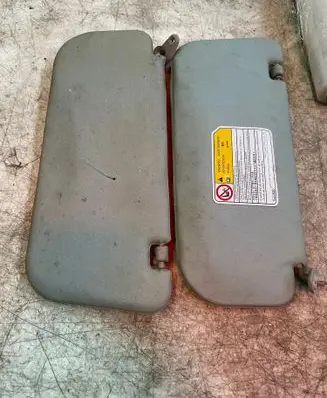 Mitsubishi L200 Sun visor 