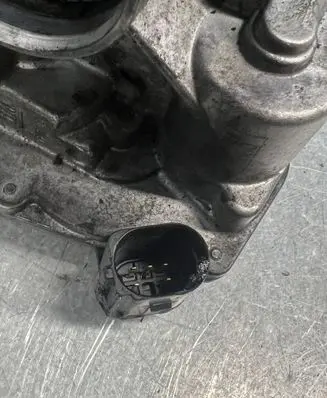 Opel Insignia A Throttle valve 13811B5660