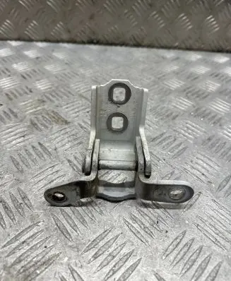 Opel Insignia A Rear door lower hinge