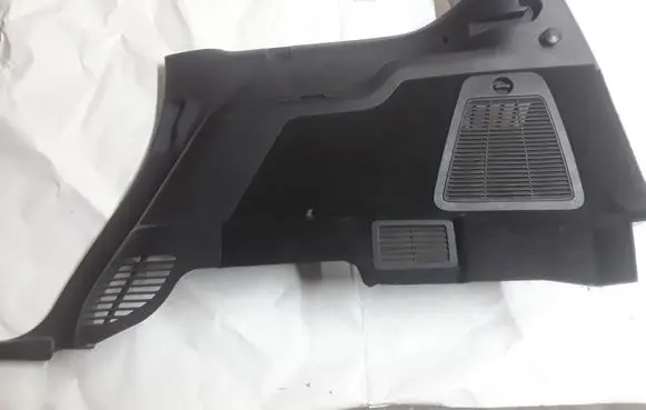 Ford Galaxy Tailgate/trunk side cover trim EM2BU31012A