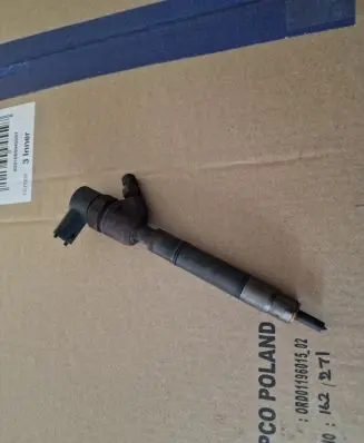 KIA Ceed Fuel injector 338002A900