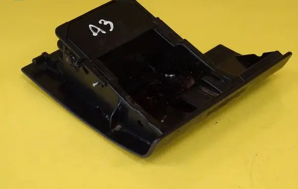 Audi A3 S3 8P Car ashtray 