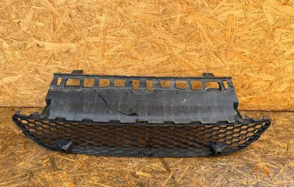 Mercedes-Benz GLS X167 Front bumper lower grill A1678852306