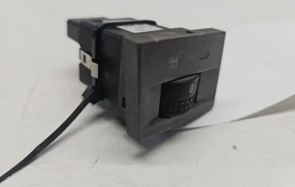 Opel Vectra C Seat heating switch 24441254