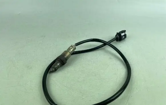 Volkswagen T-Roc Lambda probe sensor 05E906262A