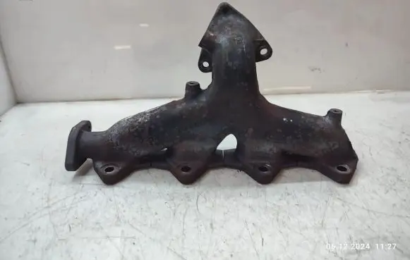Land Rover Evoque I Exhaust manifold G4D39430DC