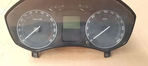 Skoda Octavia Mk2 (1Z) Speedometer (instrument cluster) 1Z0920812B