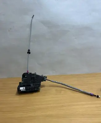 Mercedes-Benz GL X166 Tailgate/trunk/boot lock/catch/latch A0997301235 D4985