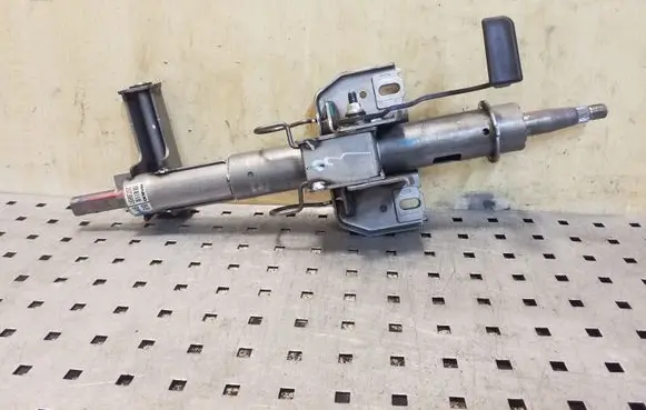 Opel Antara Steering wheel axle 20738897