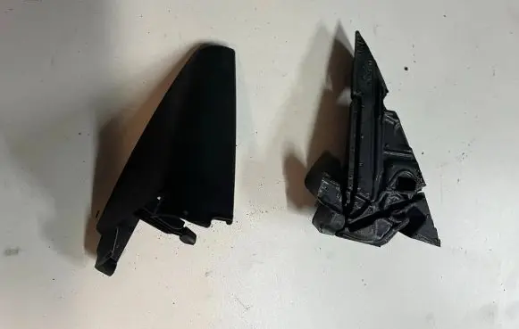 BMW 4 F36 Gran coupe Front door trim (molding) 7284418