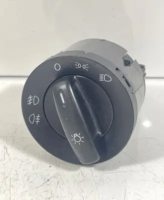 Light switch
