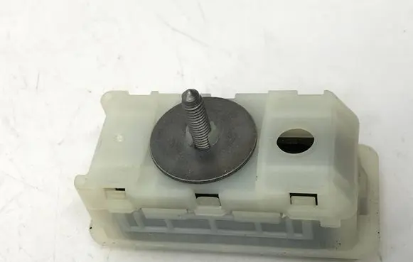 Peugeot 308 Radiator mount bracket 9800613580