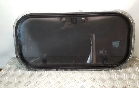 Ford Transit Rear side window