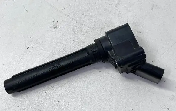 Volkswagen PASSAT B8 USA High voltage ignition coil 06L905110F