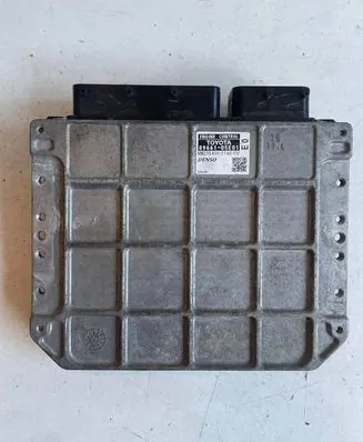 Toyota Avensis T270 Other control units/modules 8966105E01