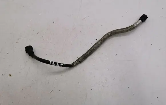 Toyota Avensis T250 Fuel line/pipe/hose 