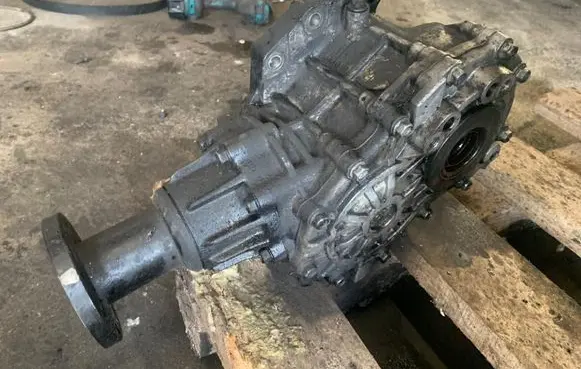 Hyundai Santa Fe Gearbox transfer box case 060902136