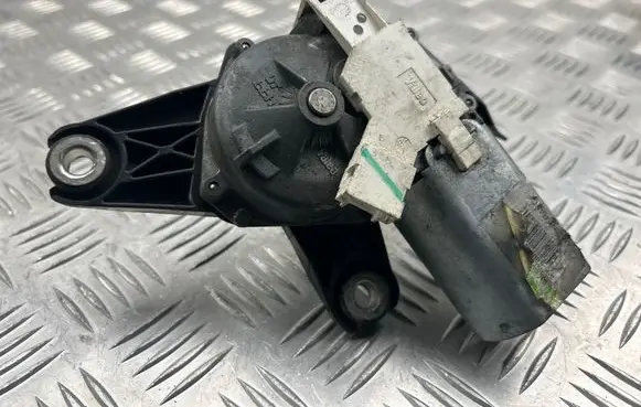 Opel Vivaro Rear window wiper motor 
