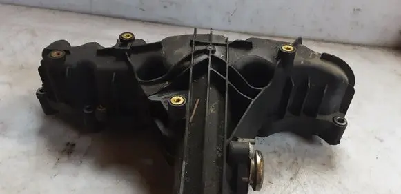 Audi A4 S4 B8 8K Intake manifold 03L129711BA