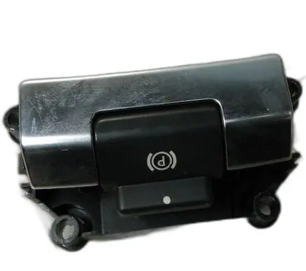 Jaguar E-Pace Tailgate/trunk/boot open switch