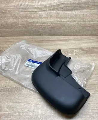 Hyundai Excel II Front mudguard 86831H1021 86831H1020