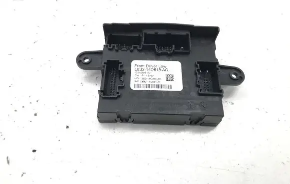 Jaguar I-Pace Door control unit/module L8B214D618AG