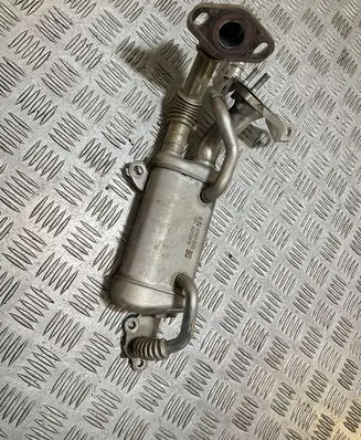 Nissan Juke I F15 EGR valve cooler 147350364R