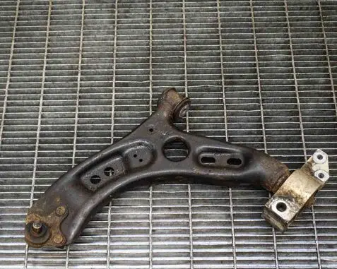 Volkswagen Golf VI Front lower control arm/wishbone 1K0407151BC