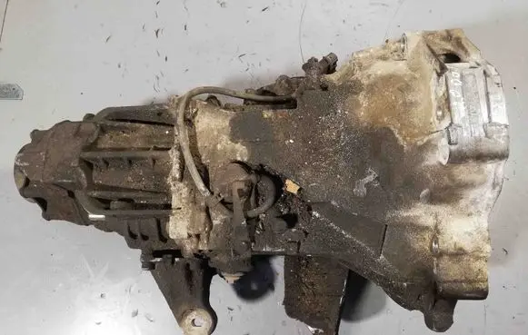 Audi 80 90 S2 B4 Automatic gearbox CV026094