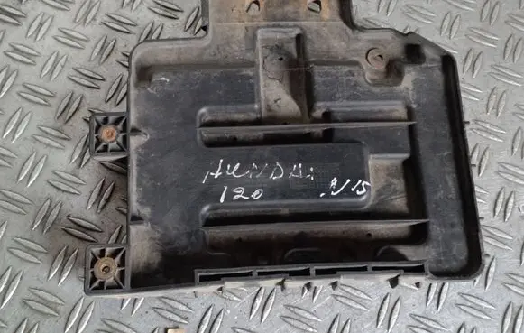 Hyundai i20 (PB PBT) Battery tray 371511J680 EF5DB