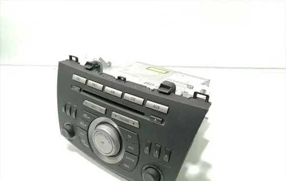 Radio/CD/DVD/GPS head unit