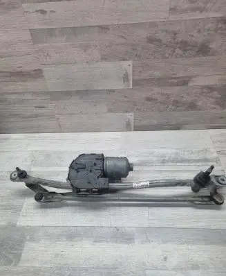 Audi A6 C7 Front wiper linkage and motor 4G1955023A 3397021411