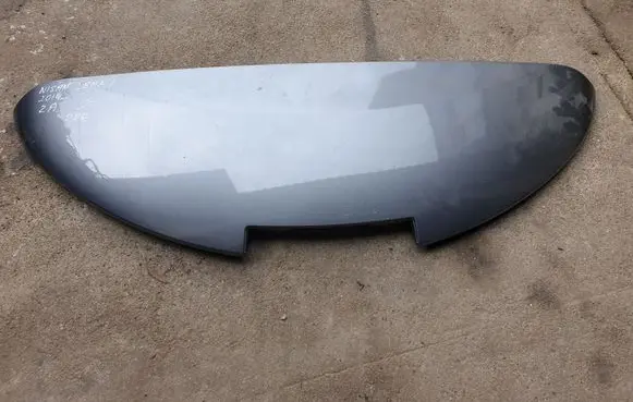 Nissan Leaf I (ZE0) Tailgate/trunk spoiler 960303N