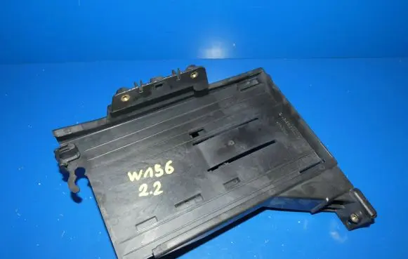 Mercedes-Benz GLA W156 X156 Bluetooth control unit holder A2465452840