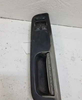 Skoda Octavia Mk1 (1U) Electric window control switch