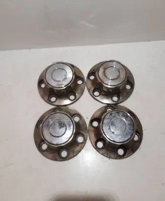 Mitsubishi Pajero R15 wheel hub/cap/trim 