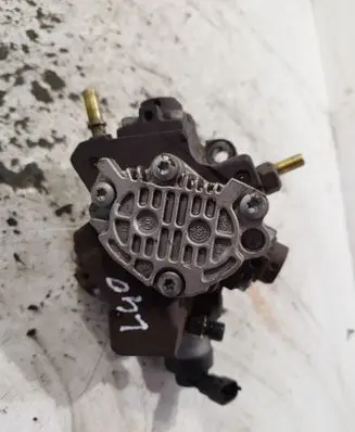 Fuel injection high pressure pump