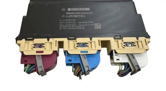 Mercedes-Benz X-class W470 Gateway control module A4709009102 A4709015400 A4709026501