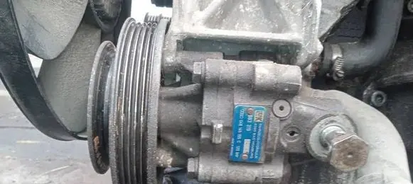 Audi A4 S4 B5 8D Power steering pump 048145155C 863319