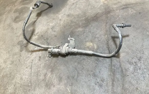 Fuel main line pipe