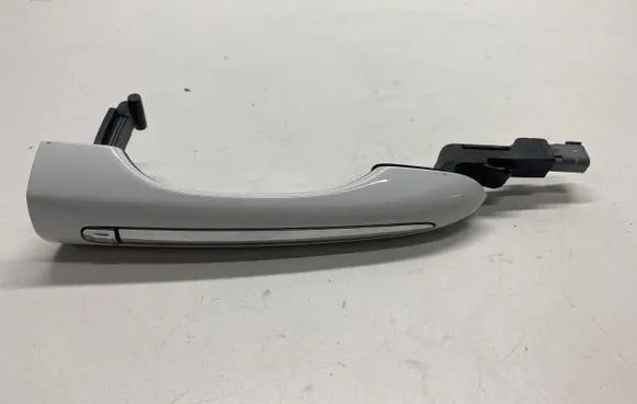 Chrysler Pacifica Sliding door exterior handle 53907