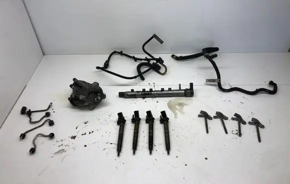 BMW 1 E81 E87 Fuel injection system set 0928400691 7797874 0445010506