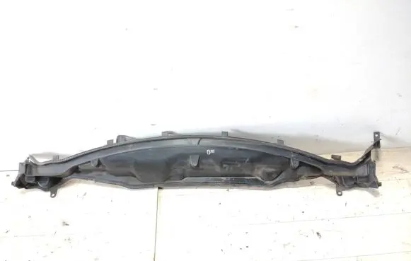 Ford Fiesta Wiper trim D1bba016b26b