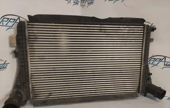 Volkswagen PASSAT B6 Intercooler radiator 3C0145805AK