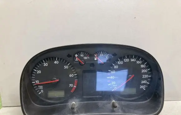 Volkswagen Golf IV Speedometer (instrument cluster) 1J0919881BX