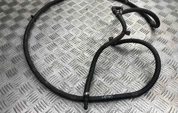 Audi A4 S4 B8 8K Headlight washer hose/pipe 