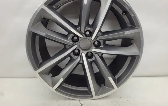 Audi RS Q3 R19 alloy rim 83A601025B SP83A601025B