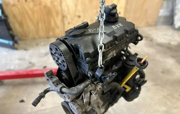 Volkswagen PASSAT B6 Engine BXE